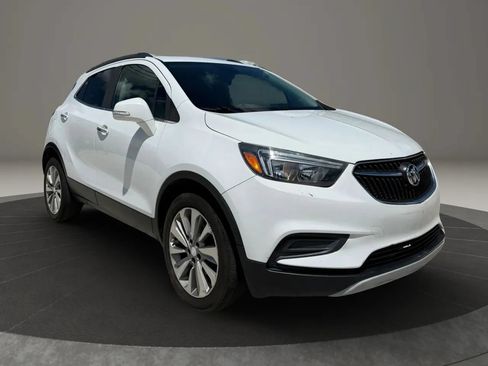 Used 2019 Buick Encore Preferred FWD image 1