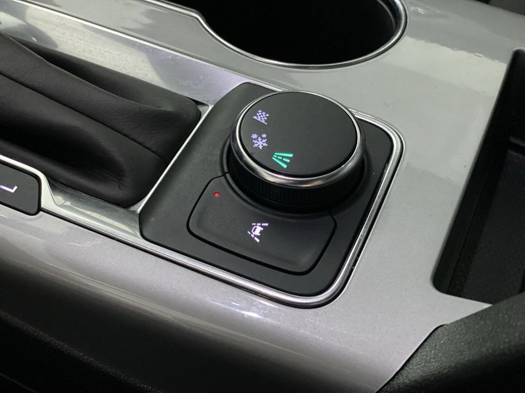 Used 2023 Chevrolet Blazer LT FWD image 41