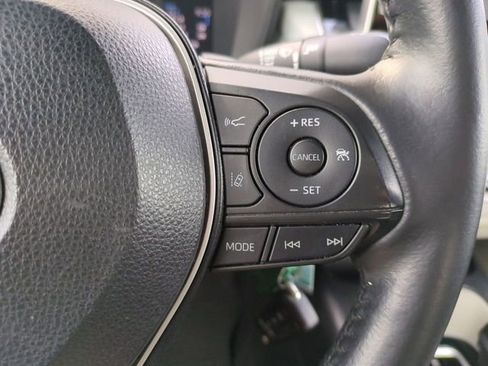 Used 2021 Toyota Corolla SE FWD image 29