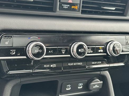 New 2026 Honda Pilot Touring image 23