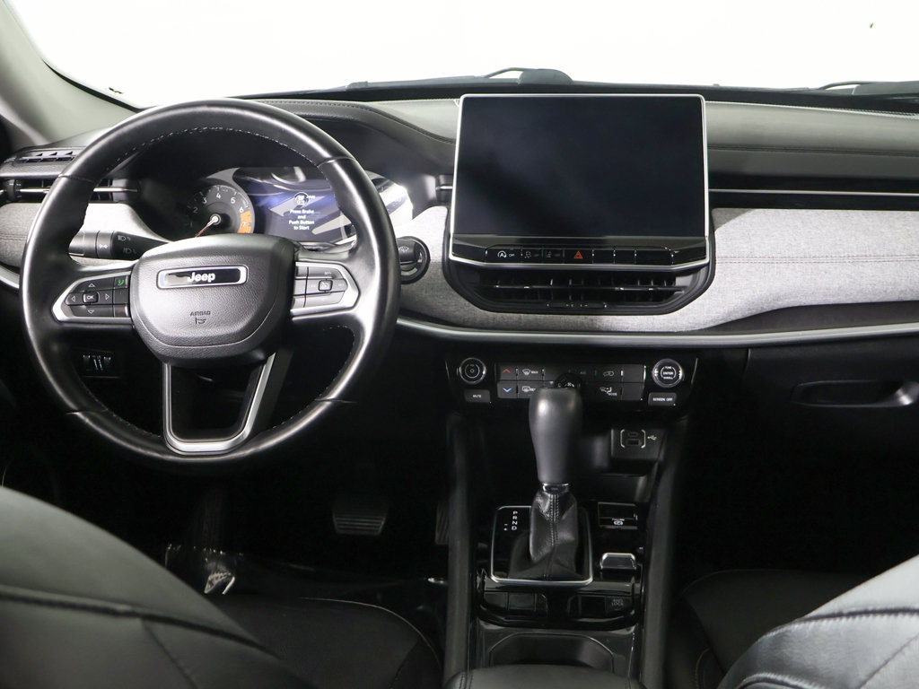 Used 2022 Jeep Compass Latitude AWD/4WD image 29