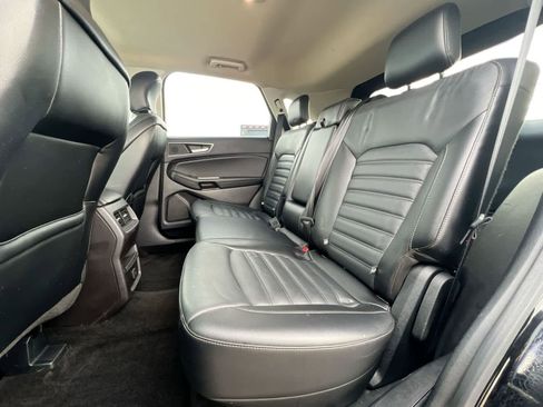 Used 2017 Ford Edge SEL w/ Equipment Group 201A image 19