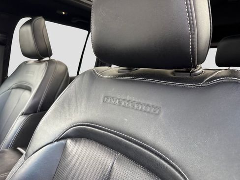 Used 2024 Jeep Grand Cherokee Overland w/ Trailer Tow Package image 11