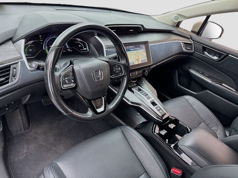 Used 2021 Honda Clarity Touring image 7
