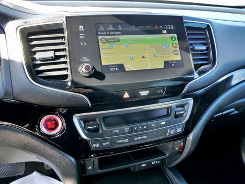 Used 2019 Honda Passport Touring image 28