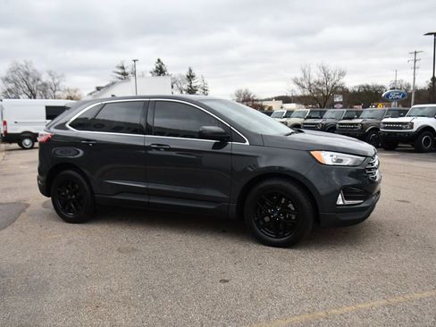 Used 2021 Ford Edge SEL w/ Convenience Package image 8