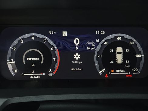 Used 2025 Toyota 4Runner Limited AWD/4WD image 19