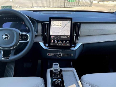 New 2026 Volvo XC90 T8 Plus w/ Protection Package Premier image 9