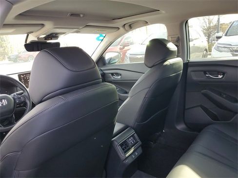 Used 2023 Honda Accord EX-L image 11