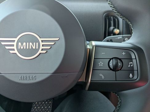 New 2026 MINI Cooper S FWD image 17
