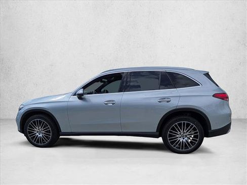 New 2026 Mercedes-Benz GLC 300 image 5