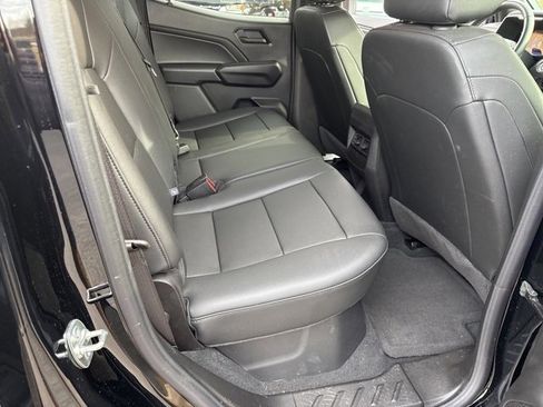 Used 2025 Chevrolet Colorado Trail Boss image 22