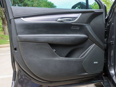 Used 2019 Cadillac XT5 Premium Luxury w/ Driver Assist Package FWD image 13