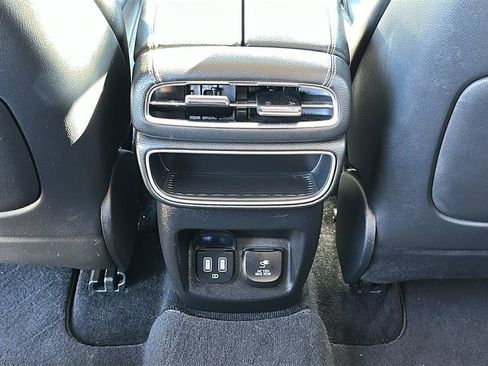 Used 2024 Genesis GV80 2.5T image 30