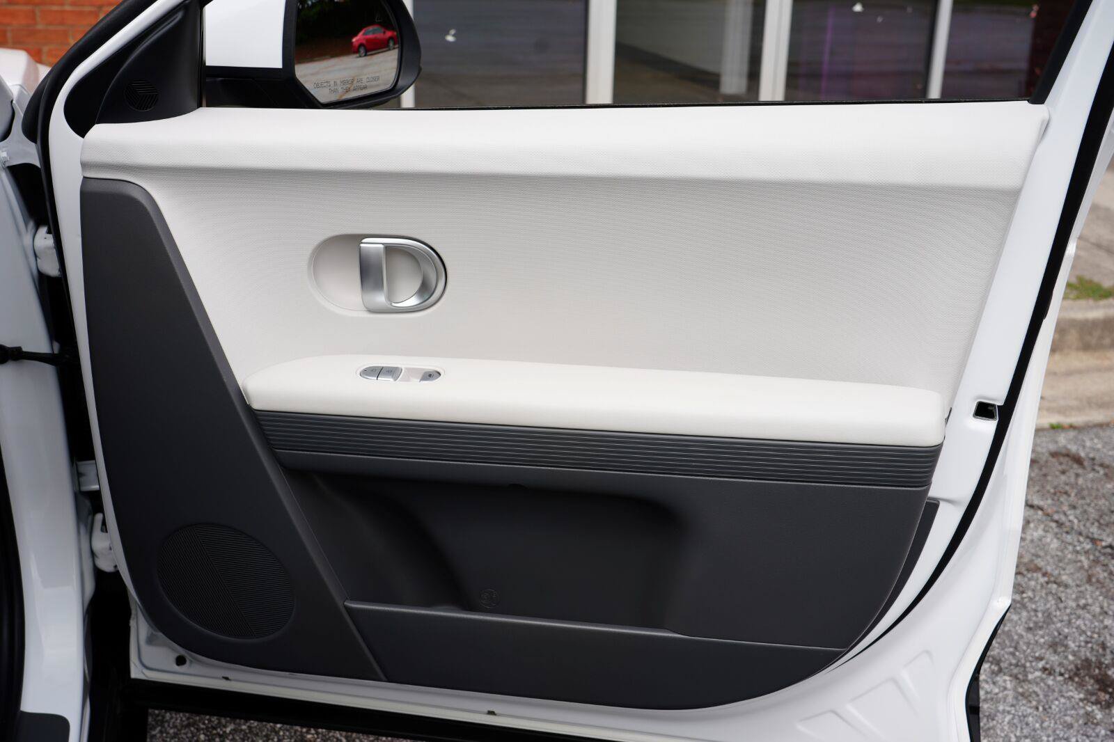 Used 2024 Hyundai Ioniq 5 SEL RWD image 43