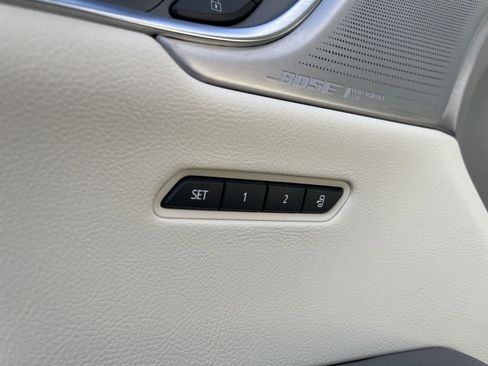 Used 2024 Cadillac XT6 Premium Luxury w/ LPO, Floor Liner Package AWD/4WD image 18