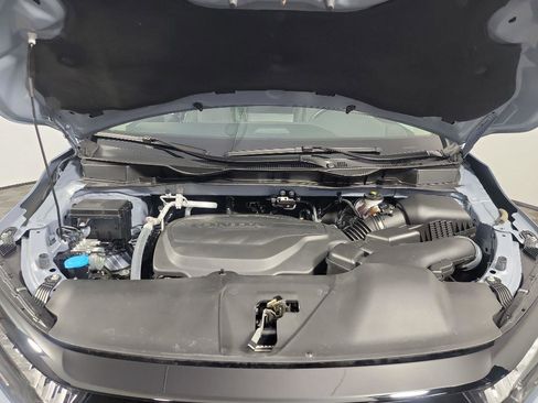 Certified 2025 Honda Odyssey Touring image 12