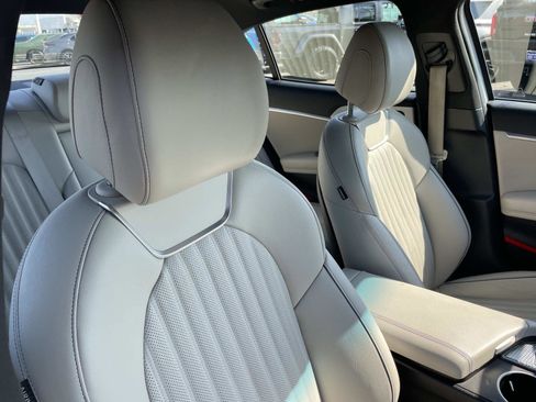 Used 2023 Genesis G70 3.3T w/ Sport Advanced Package image 26