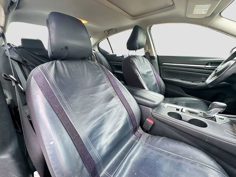 Used 2019 Nissan Altima 2.5 SL FWD image 23