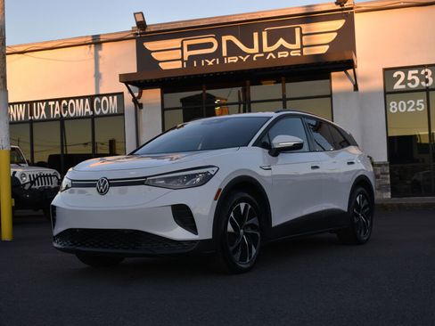 Used 2022 Volkswagen ID.4 Pro image 5