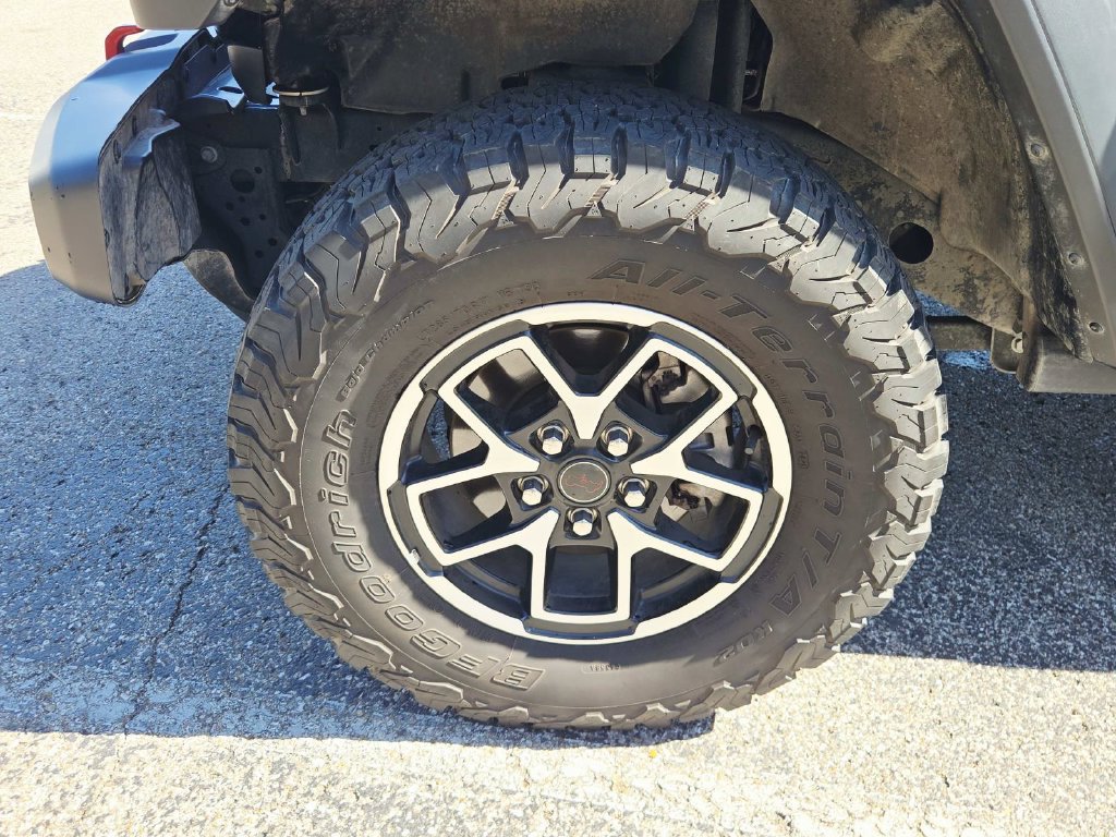 Used 2026 Jeep Wrangler Unlimited Rubicon AWD/4WD image 18