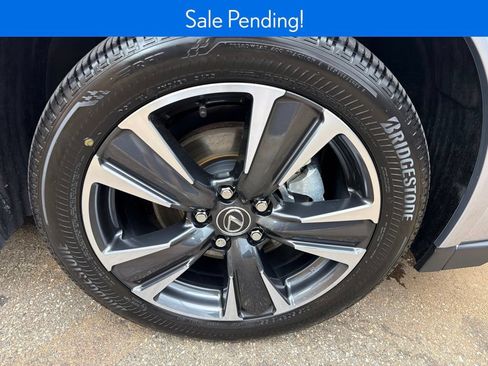 Used 2025 Lexus UX 300h AWD w/ Accessory Package (Z1) image 33
