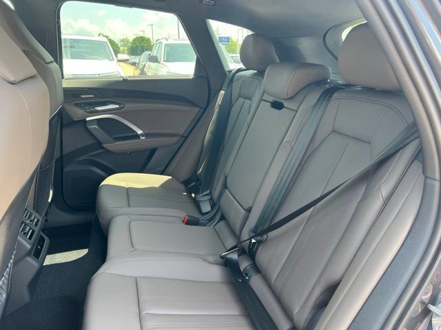New 2026 Audi Q5 Premium Plus AWD/4WD image 8