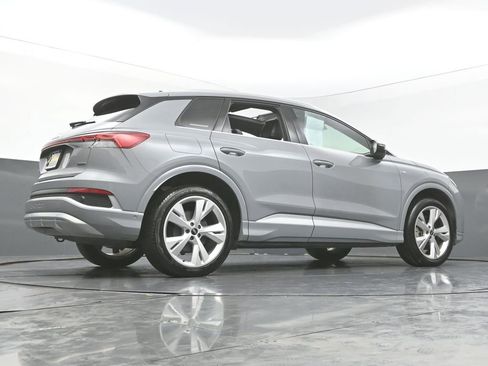 Used 2023 Audi Q4 e-tron Prestige w/ 20" Wheel Package image 46