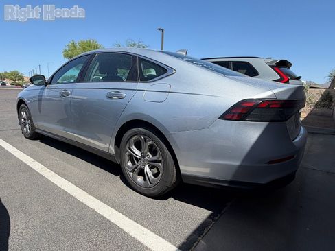 Used 2024 Honda Accord EX image 3