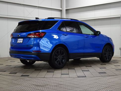 Used 2024 Chevrolet Equinox RS w/ RS Leather Package image 8