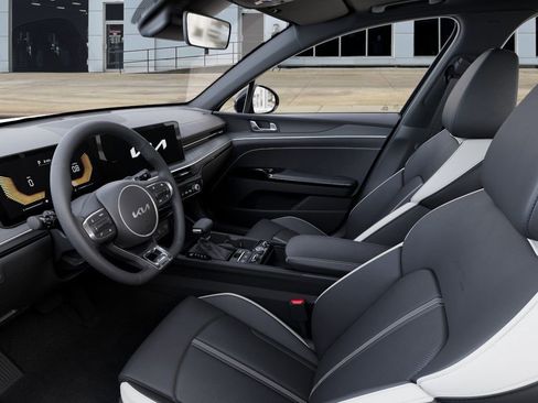 New 2025 Kia K5 GT-Line w/ GT-Line Premium Package image 17