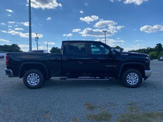 Used 2024 Chevrolet Silverado 2500 LT video 2