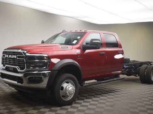 New 2026 RAM 5500 Tradesman AWD/4WD image 11
