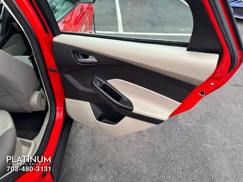 Used 2014 Ford Focus SE image 18