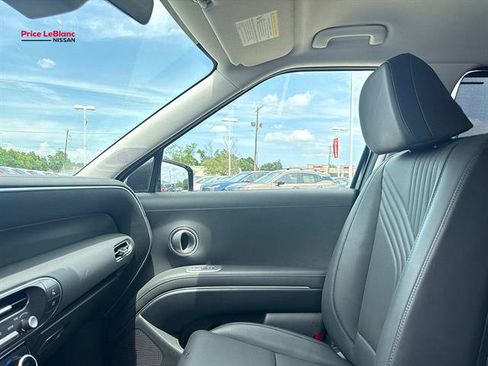 Used 2026 Hyundai Palisade SEL FWD image 15