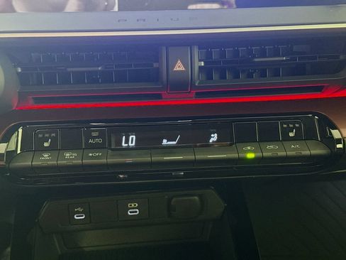 Certified 2024 Toyota Prius Prime FWD image 15