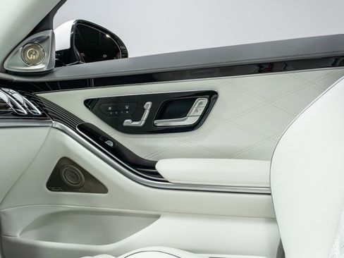 Used 2023 Mercedes-Benz Maybach S 680 4MATIC image 15