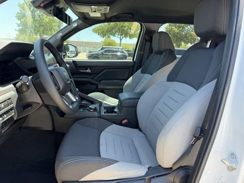 Certified 2025 Toyota Tacoma TRD Sport AWD/4WD image 24
