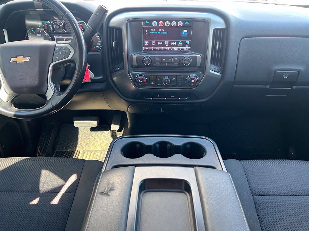 Used 2018 Chevrolet Silverado 1500 LT w/ LT Eassist Package RWD image 15