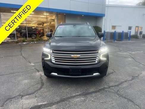 Used 2021 Chevrolet Tahoe High Country w/ Premium Package AWD/4WD image 8