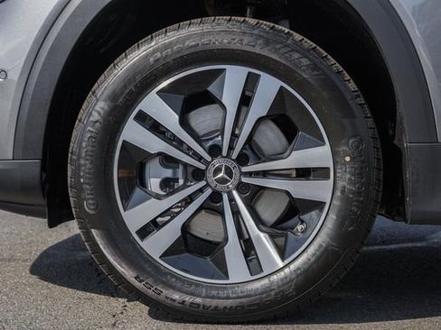 New 2026 Mercedes-Benz GLB 250 4MATIC image 18