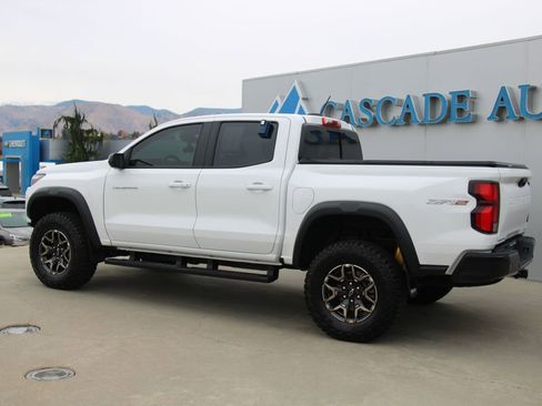 Certified 2024 Chevrolet Colorado ZR2 w/ Safety Package image 6