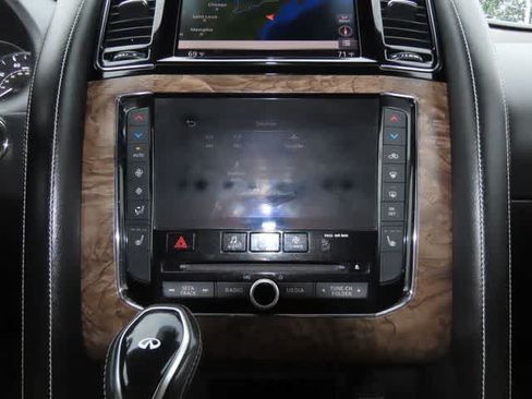 Used 2021 INFINITI QX80 Premium Select w/ All-Season Package AWD/4WD image 22