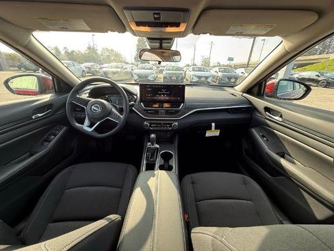 New 2025 Nissan Altima 2.5 SV w/ SV Special Edition Package image 13