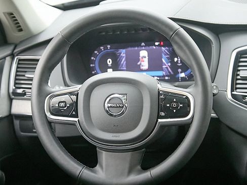 Used 2024 Volvo XC90 B6 Ultimate w/ Protection Package Premier image 28