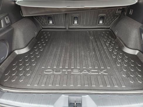 Certified 2025 Subaru Outback Touring XT AWD/4WD image 34