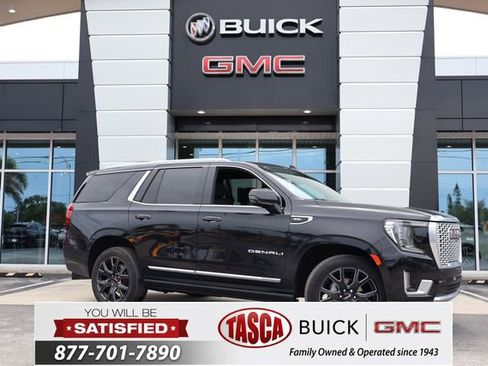 Used 2024 GMC Yukon Denali w/ Advanced Technology Package AWD/4WD image 1