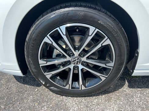 New 2026 Volkswagen Jetta Sport FWD image 7