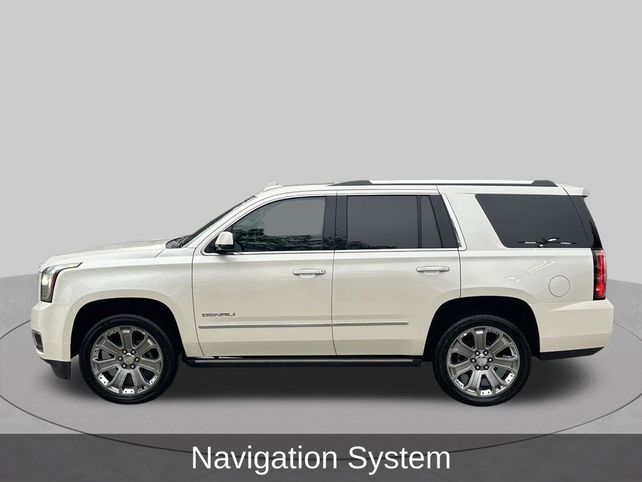 Used 2015 GMC Yukon Denali w/ Premium Package RWD image 2
