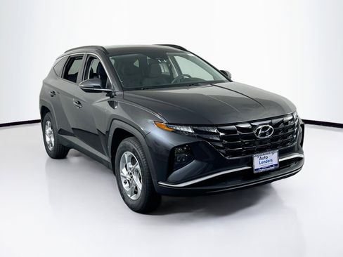 Used 2023 Hyundai Tucson SEL image 3